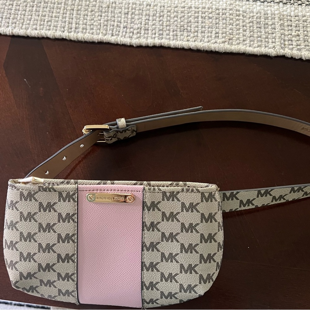 MICHAEL Michael Kors Pink and Gray belt bag with Monogram Design